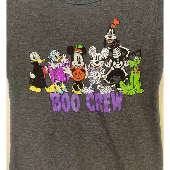 Disney & Friends BOO CREW Halloween T-Shirt Sz M (7/8) - Picture 2 of 4